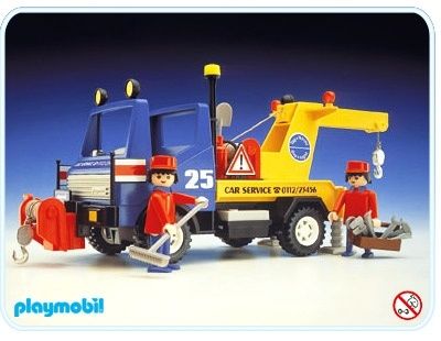 playmobil tow truck