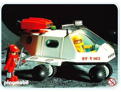 playmobil moon buggy