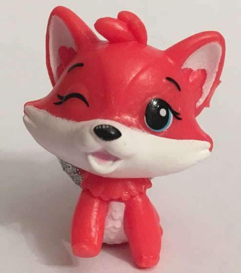 Foxfin Red - Hatchimals ColleGGtibles Season 2 action figure