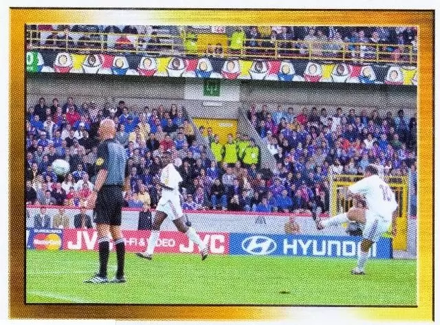 Foot 2007 - Championnat de France De L1 et L2 - Euro 2000 - France/Espagne - l\'histoire de Zinedine Zidane