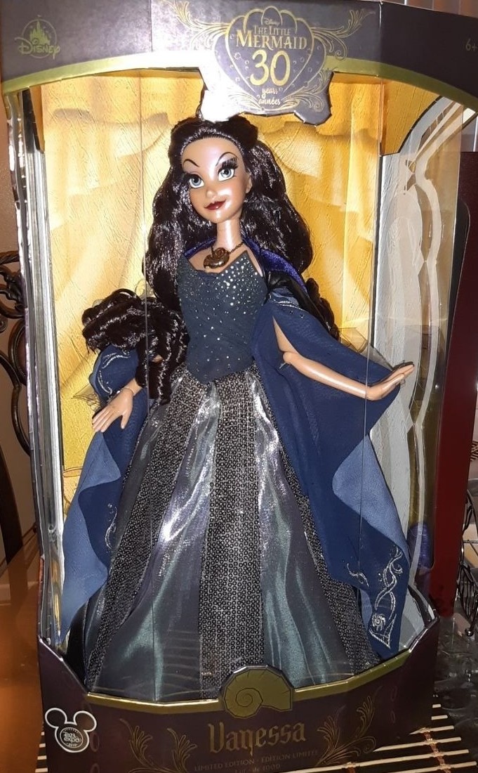 d23 vanessa doll