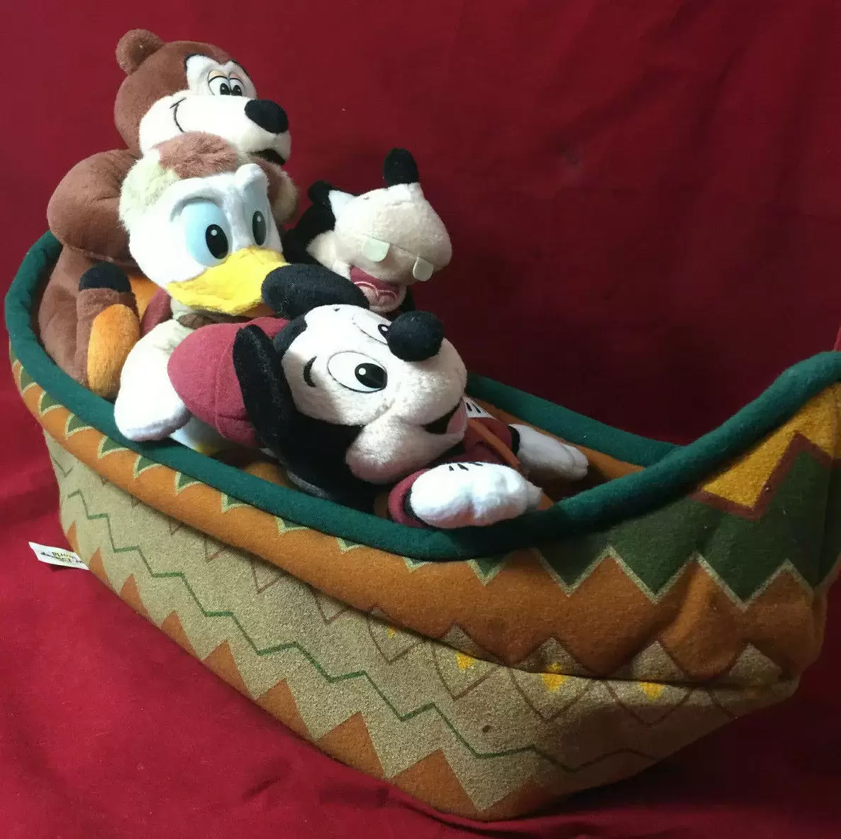 Peluches Disney Store - Mickey And Friends - Mickey And Friends Canoeing