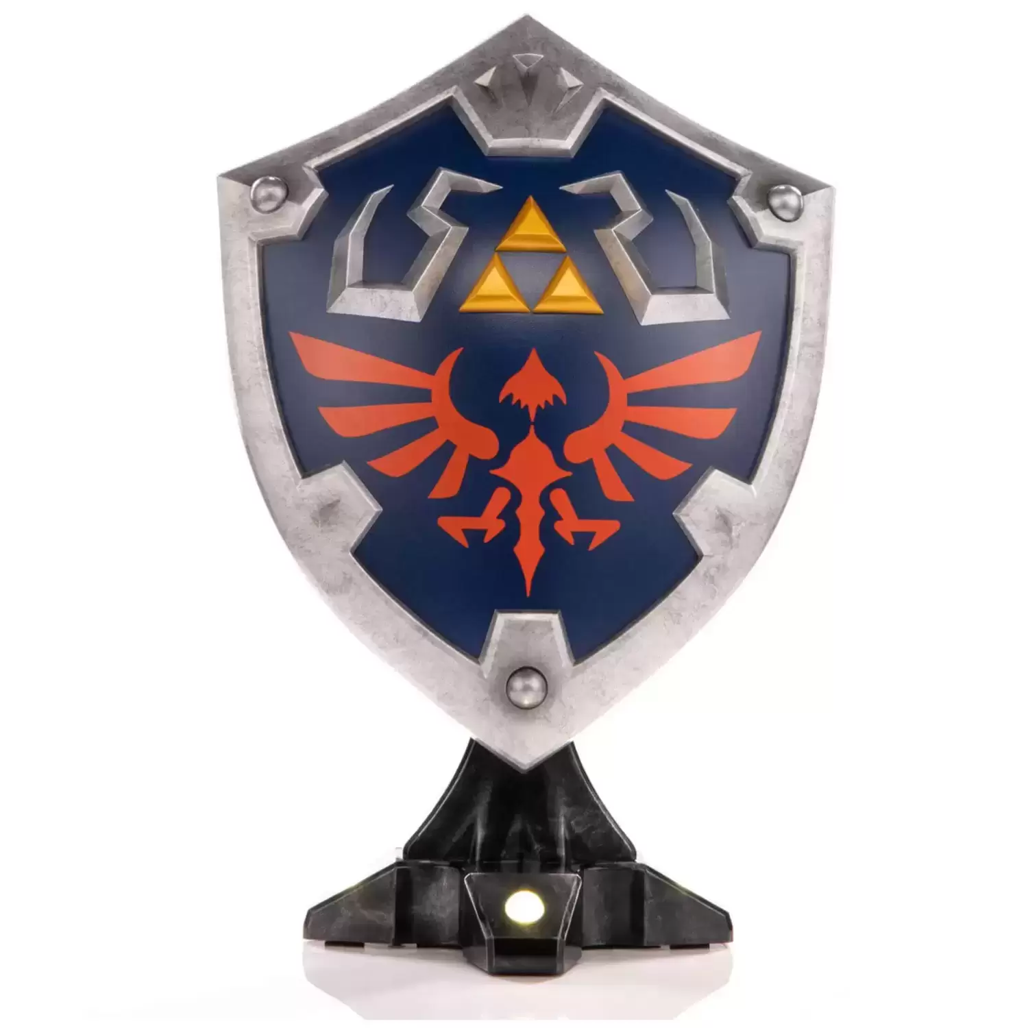 First 4 Figures (F4F) - The Legend of Zelda: Breath of the Wild - Hylian Shield 12\