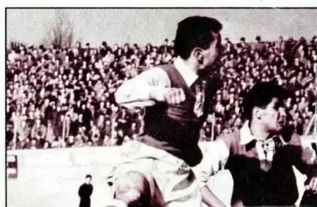 Football 79 en Images - Reims v Lille 1953 (puzzle 2) - Les Grandes Heures Du Stade de Reims