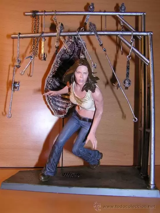 McFarlane - Movie Maniacs - The Texas Chainsaw Massacre - Movie Maniacs Erin