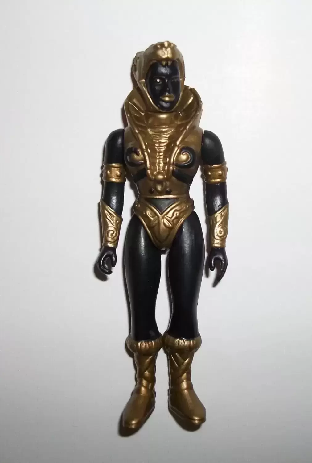 Super7 - Masters of the Universe - Reaction - Teela Golden Goddess - Heroic Warriors