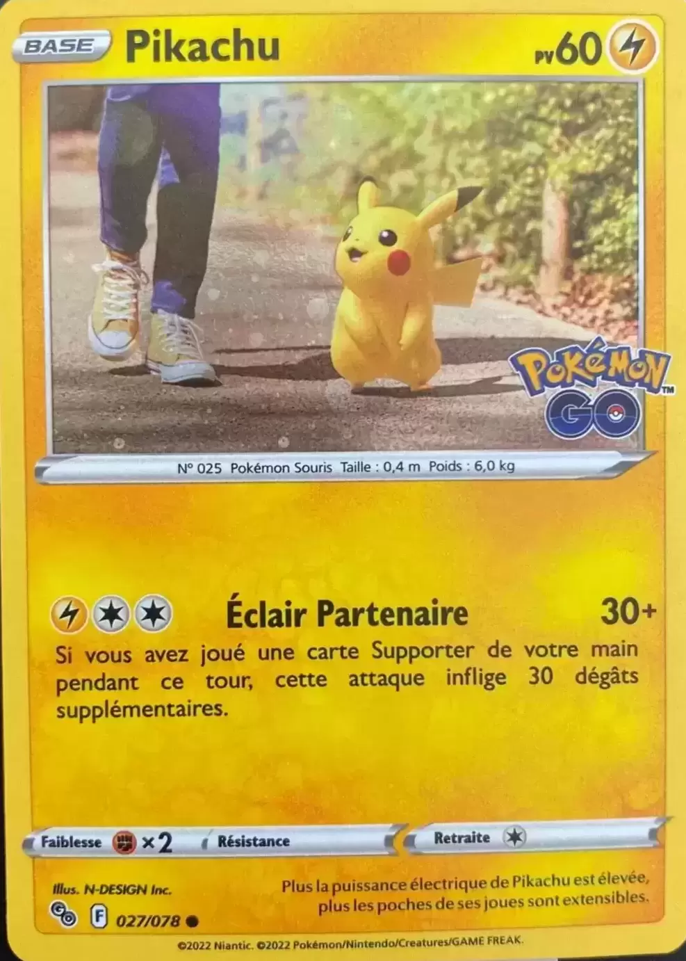 Pokémon Go - Pikachu holographic