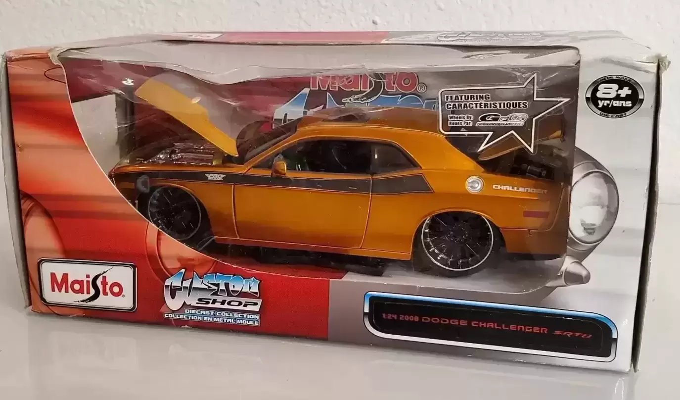Maisto - 2008 DODGE CHALLENGER SRT8 CUSTOM