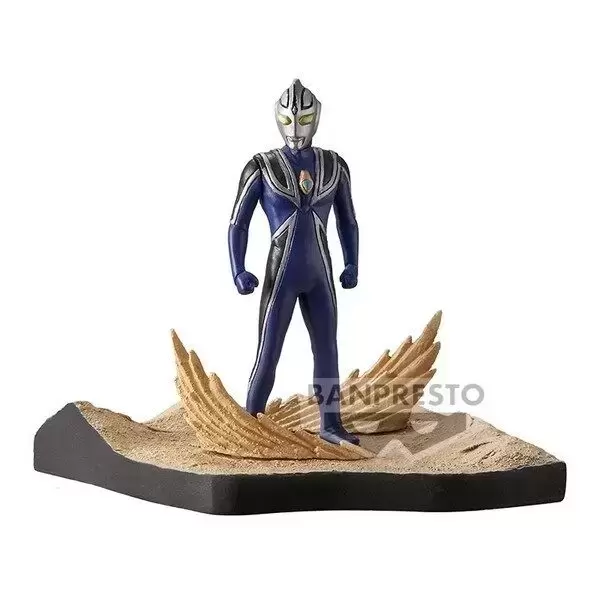 Banpresto Statues - Ultraman - Special Effects Stagement - Ultraman Gaia - Ultraman Agul