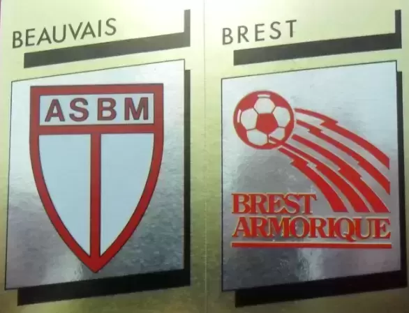 Foot 89 en Images - Ecusson Beauvais / Brest - Division 2 (Groupe A)
