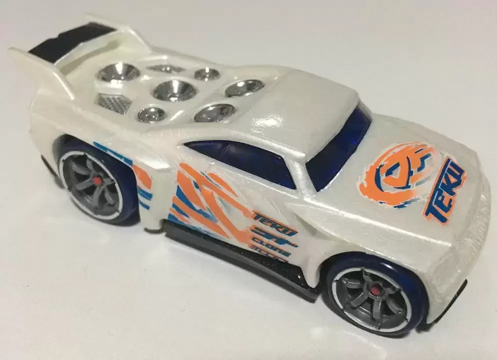 Hot Wheels Acceleracers - Bassline