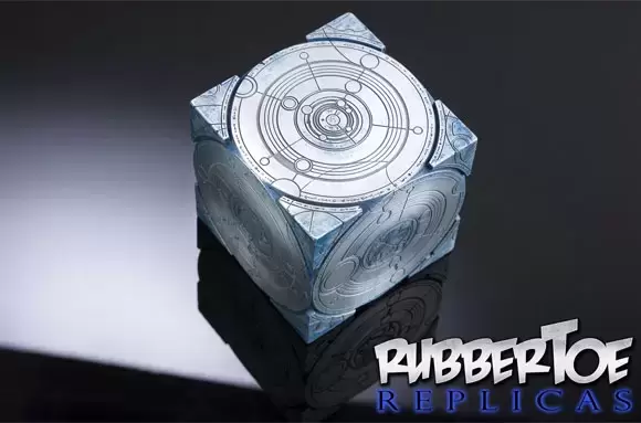Rubbertoe Replicas - Tardis \'Siege Mode\' Cube