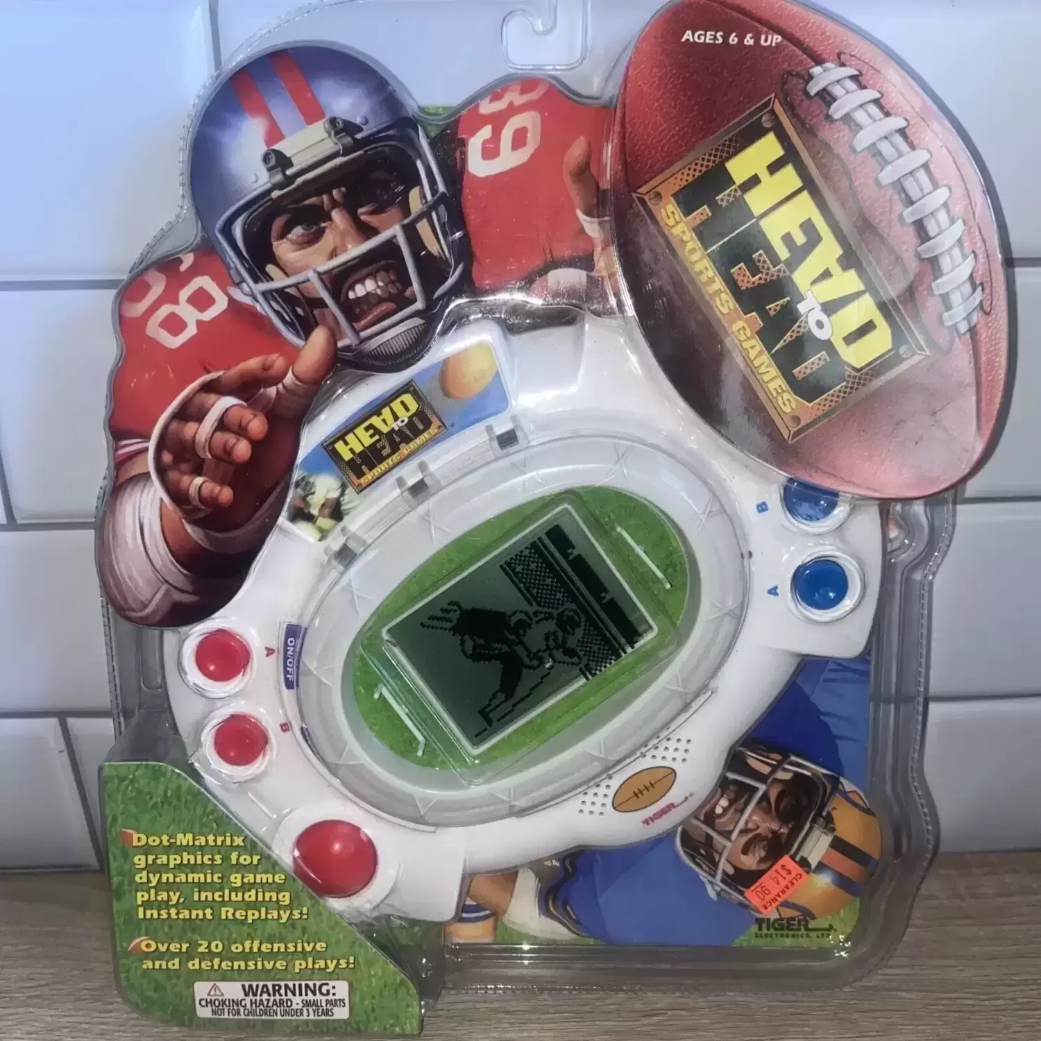 Tiger Electronics Inc. - HEAD TO HEAD Sports Games