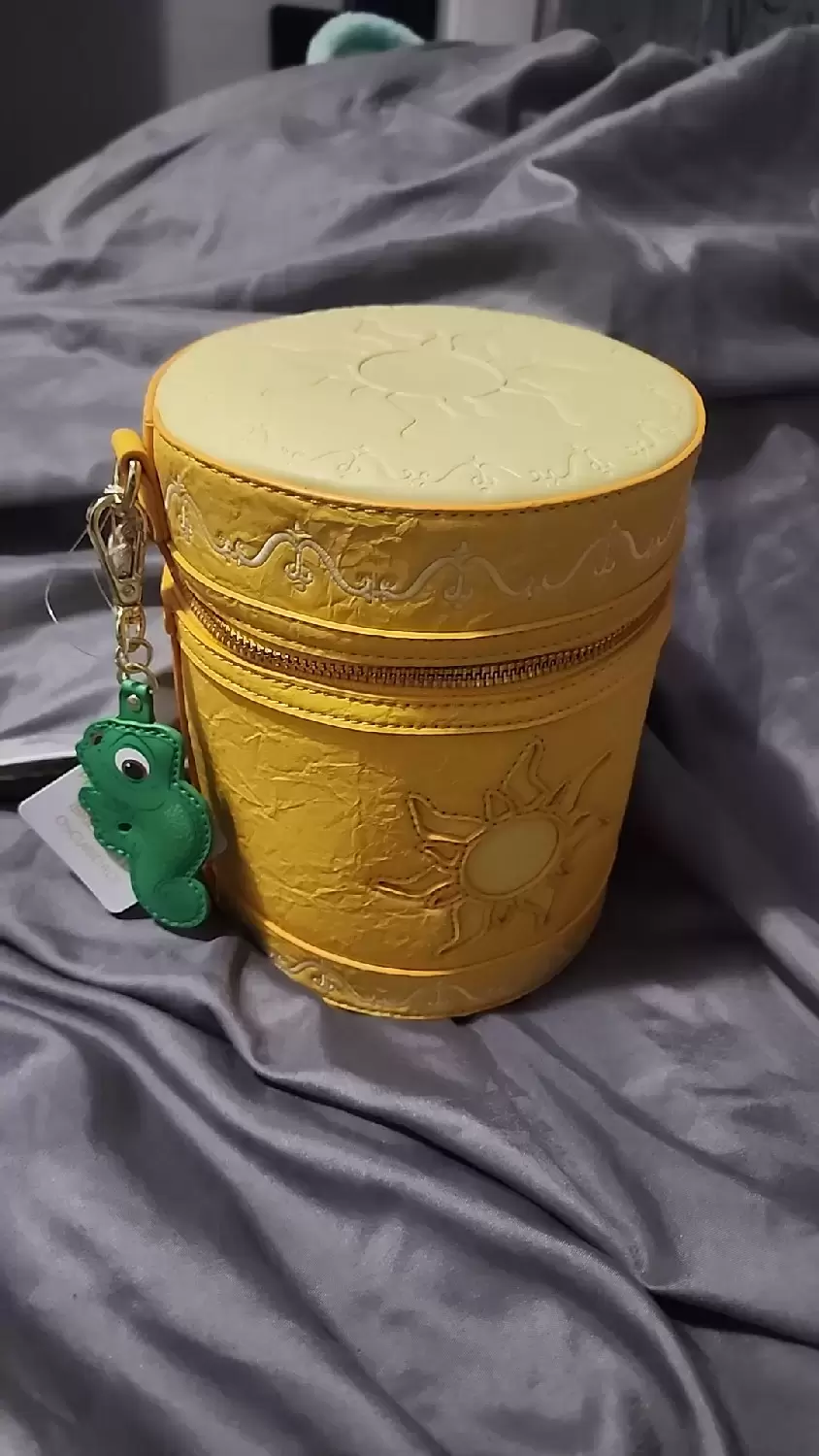Loungefly - Rapunzel\'s Lantern Cross body bag