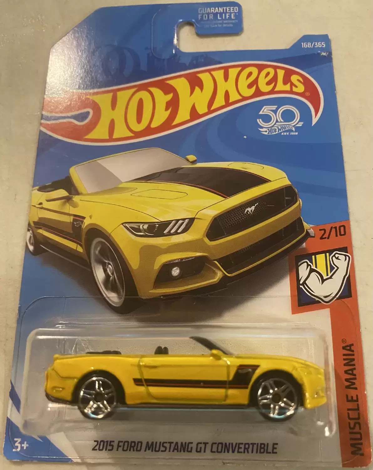 Mainline Hot Wheels - Hot Wheels 2015 Ford Mustang GT Convertible (168/365) - Muscle Mania 2/10
