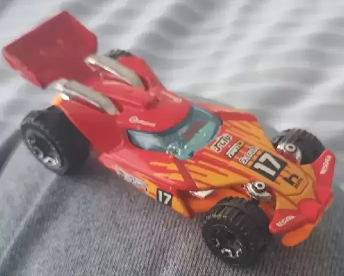 Hot Wheels Classiques - Blade Raider HW Digital Circuit Treasure Hunt