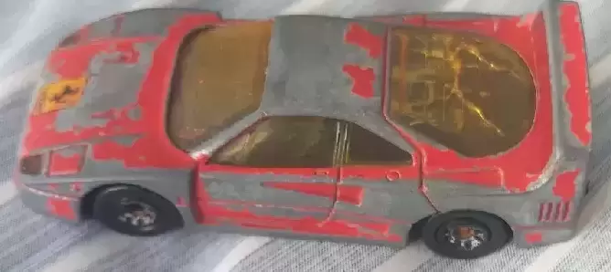Matchbox - Vintage Matchbox 1988 Red Ferrari F40 Die-cast