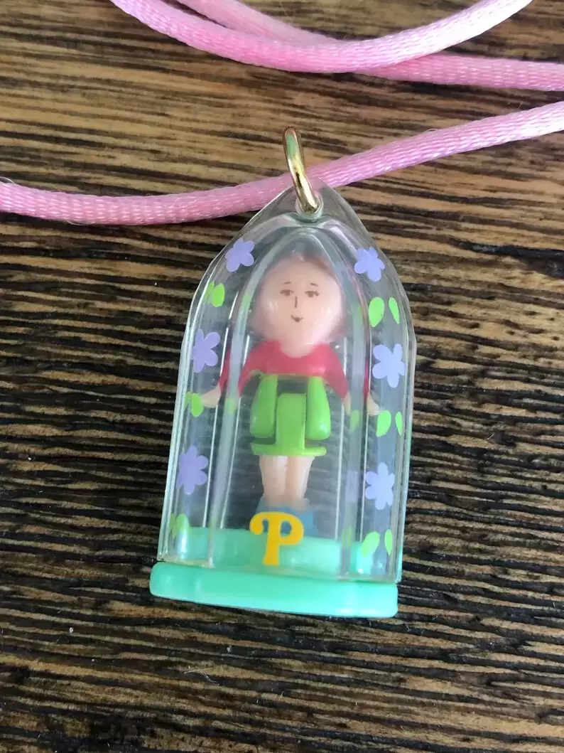 Polly Pocket (1989 - 1998) - Pixie in her necklace Green Base & Pink Cord