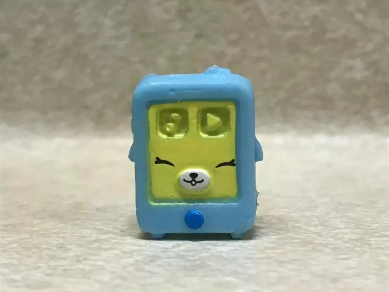 Music Player Shopkins Happy Places Home Collection Season 1 action figure