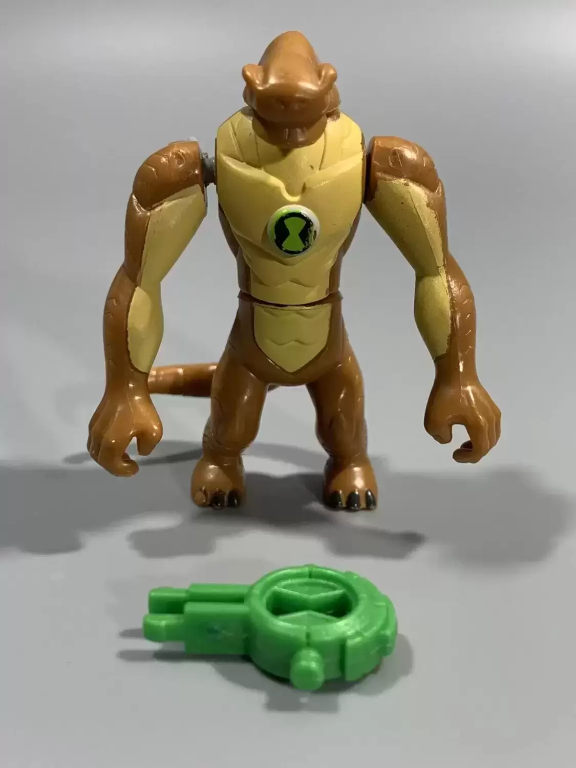 Ben 10 Alien Force - Humungousaur (Alien Creation Chamber)