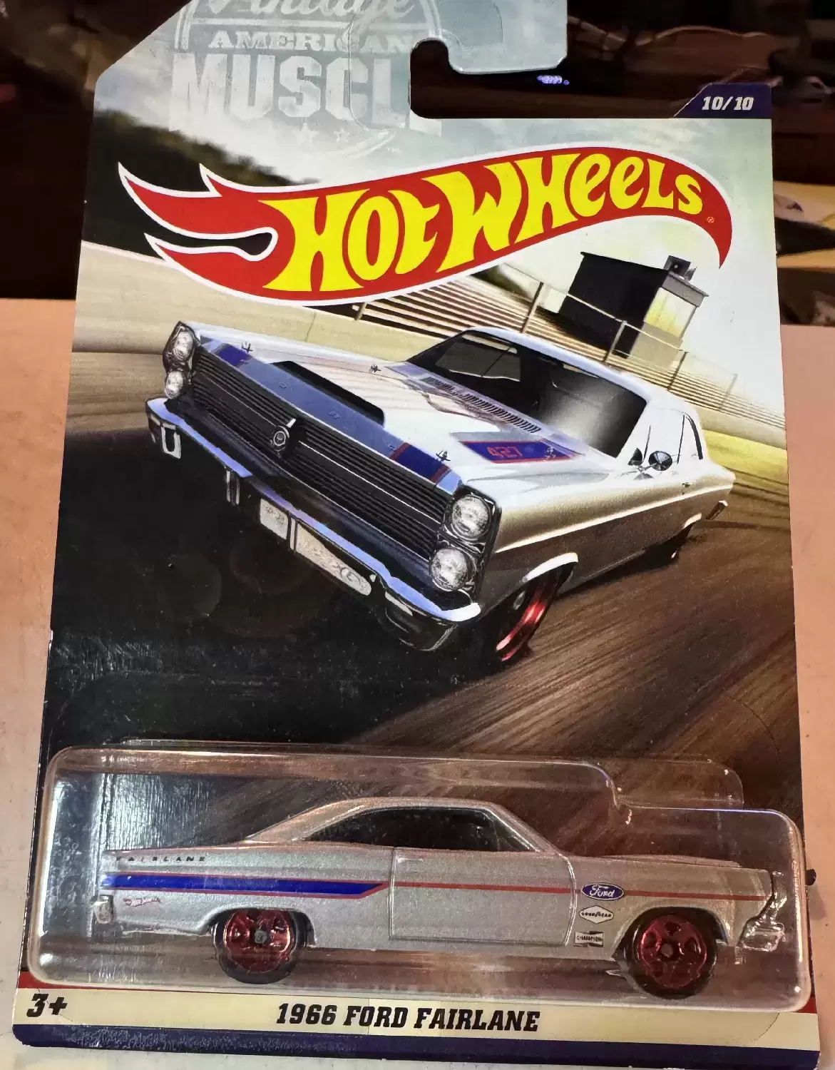 Hot Wheels Classiques - Vintage American Muscle (2016) - 1966 Ford Fairlane (10/10)