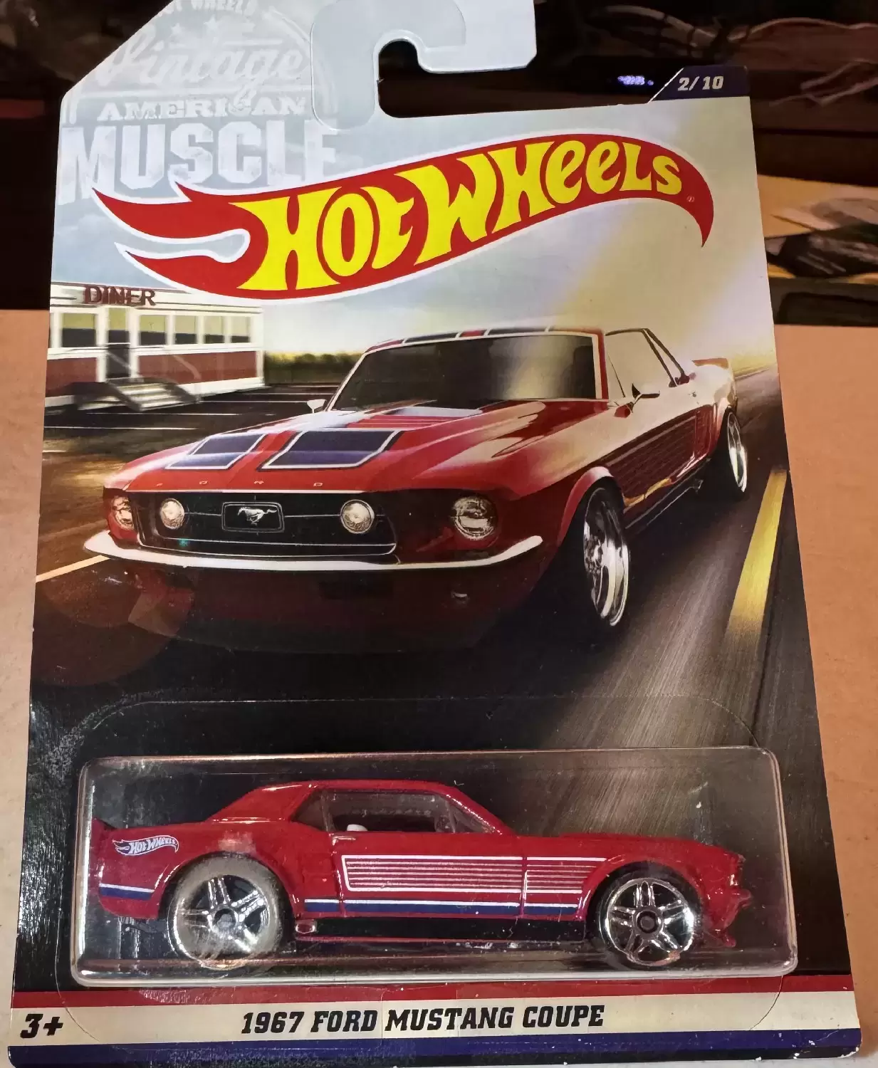 Hot Wheels Classiques - Vintage American Muscle (2016) - 1967 Ford Mustang Coupe (2/10)