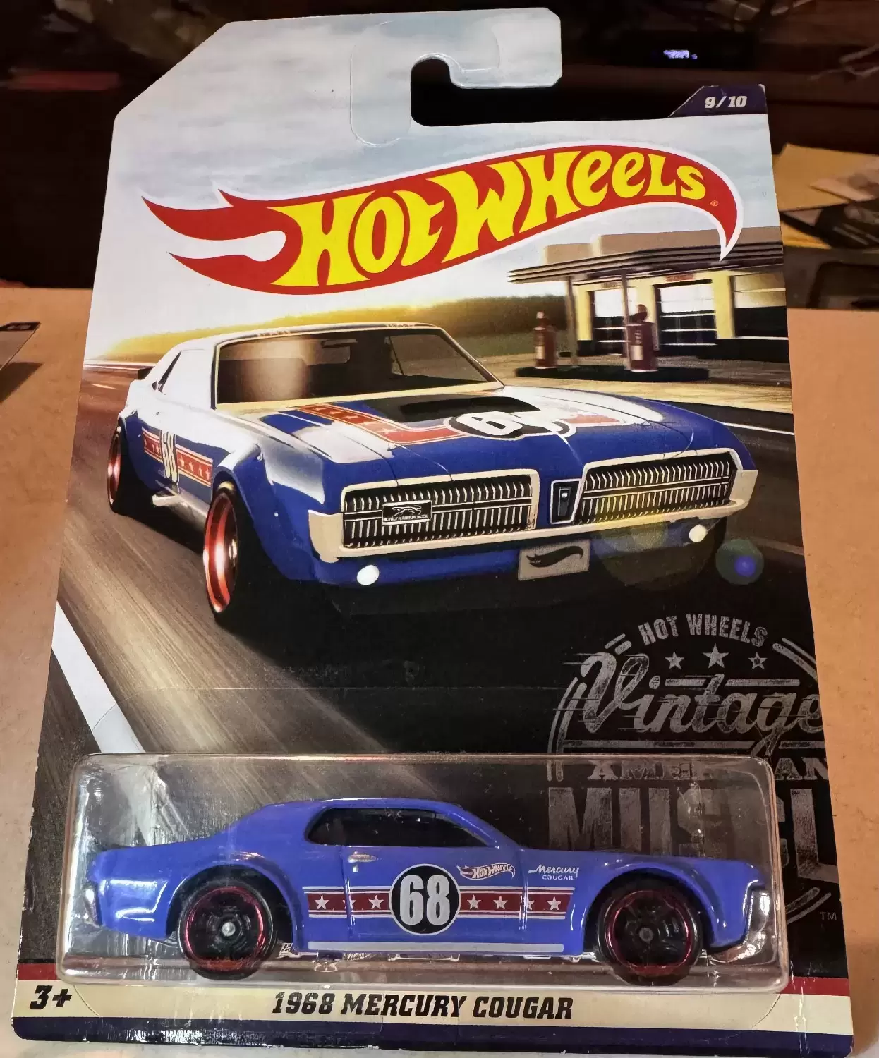 Hot Wheels Classiques - Vintage American Muscle (2016) - 1968 Mercury Cougar (9/10)