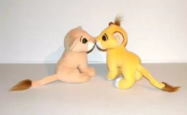 Peluches Disney Store - Simba & Naka nez aimantés