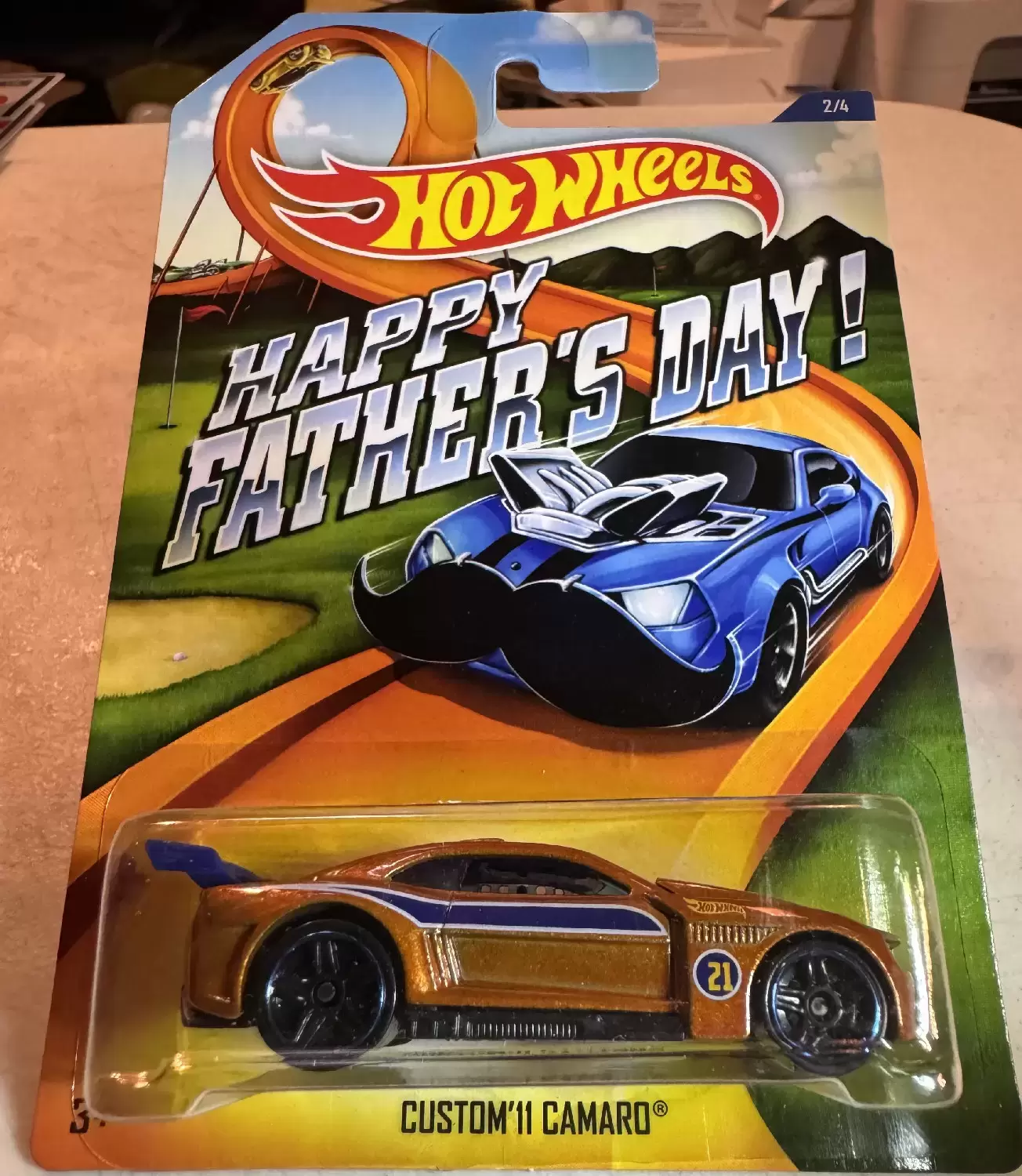 Mainline Hot Wheels - Happy Father’s Day Series 2014 - Custom ‘11 Camaro (2/4)