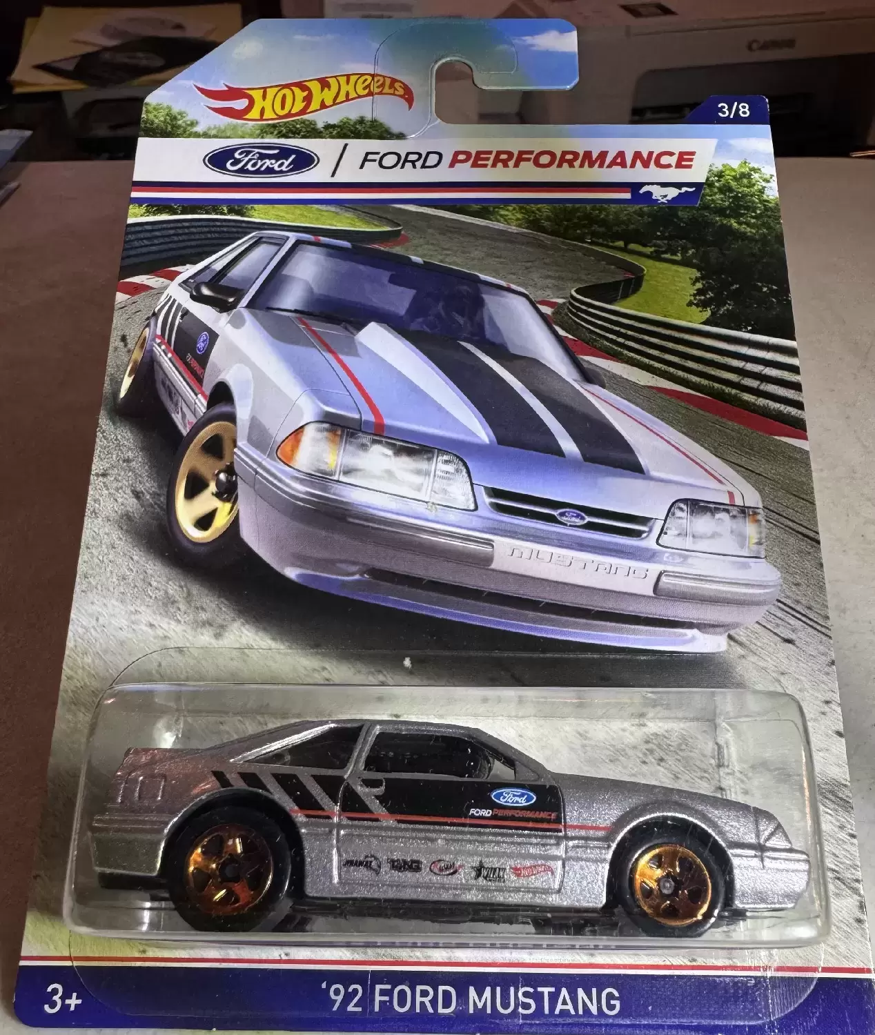 Mainline Hot Wheels - Hot Wheels Ford Performance 2015 - ‘92 Ford Mustang (3/8)