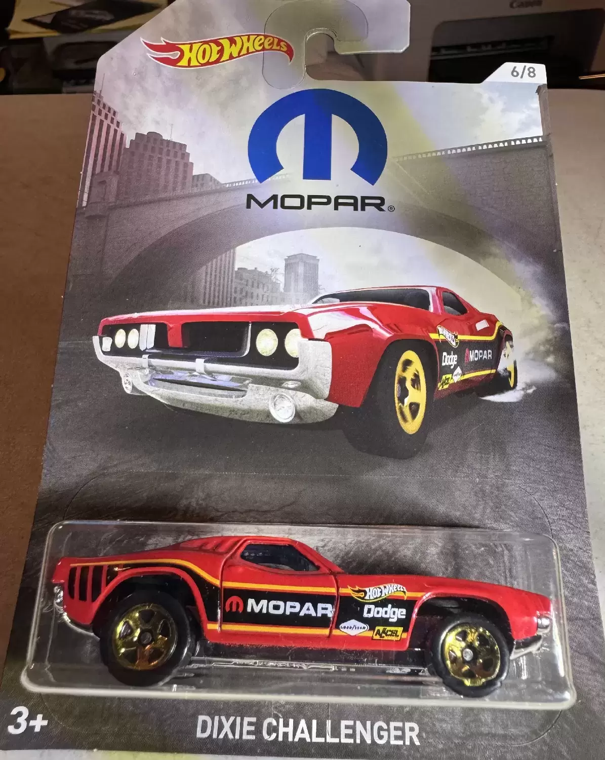 Mainline Hot Wheels - Hot Wheels Mopar Series 2017 - Dixie Challenger (6/8)