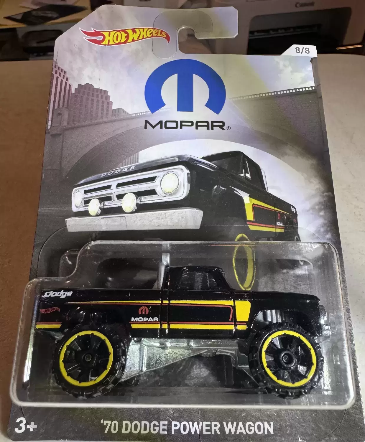 Mainline Hot Wheels - Hot Wheels Mopar Series 2017 - ‘70 Dodge Power Wagon (8/8)