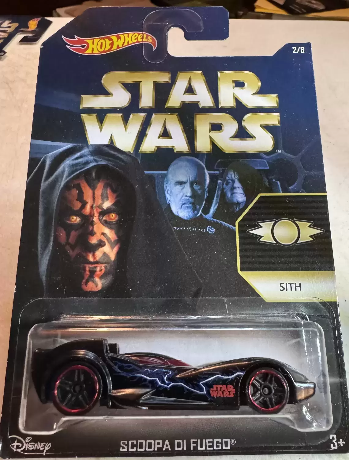 Mainline Hot Wheels - Hot Wheels - Star Wars 2015 - Sith - Scoopa Di Fuego (2/8)