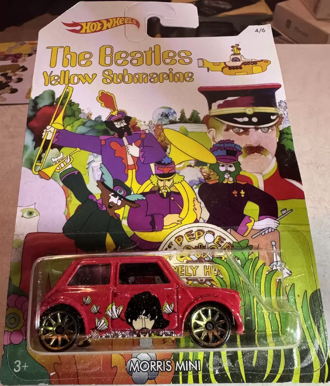 Mainline Hot Wheels - Hot Wheels - The Beatles Yellow Submarine Series - Morris Mini (4/6)