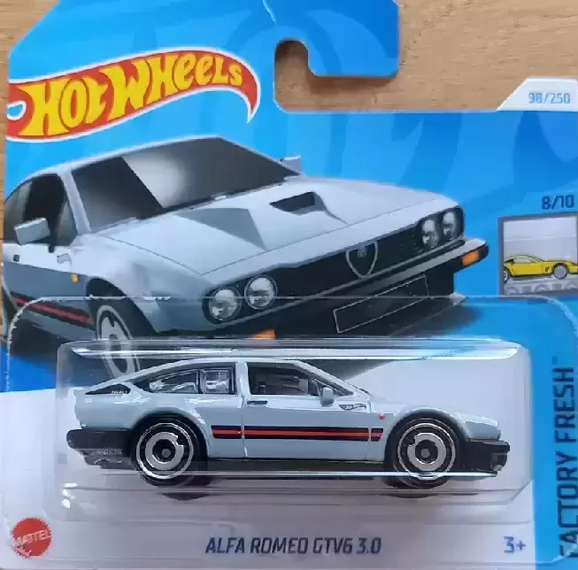 Hot Wheels Classiques - Alfa Romeo GTV6 3.0