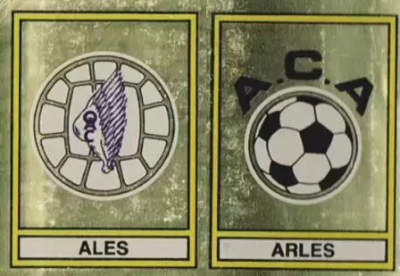 Football 79 en Images - Ecusson Olympique Ales / A.C. Arles - Deuxieme Division (Groupe A)