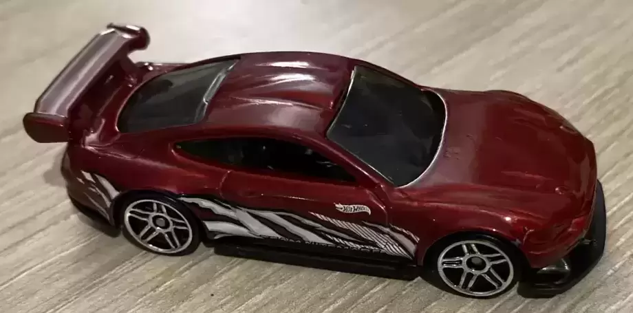 Mainline Hot Wheels - Custom ‘18 Ford Mustang GT