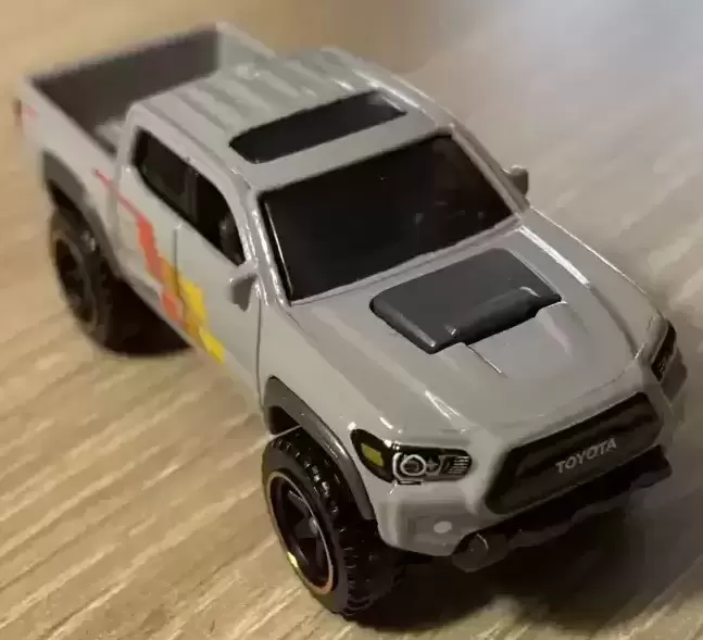 Mainline Hot Wheels - ‘20 Toyota Tacoma