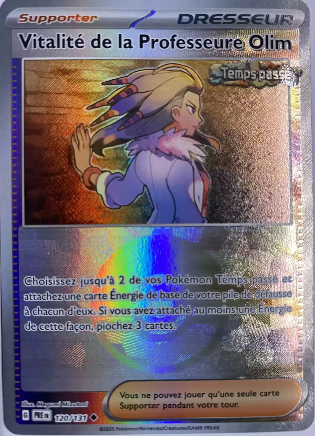 Evolutions prismatiques - PREFR - Vitalité de la Professeure Olim Poké Ball
