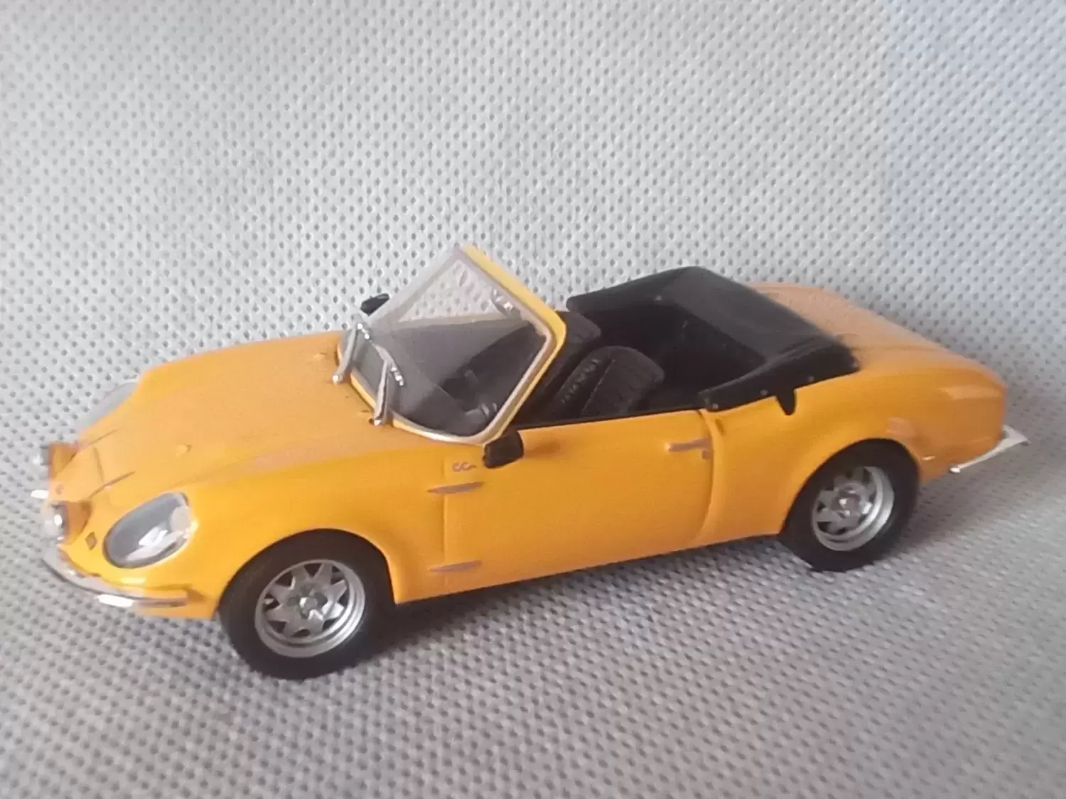 ALTAYA - Les belles années SIMCA - 1/43ème - SIMCA CG Spider - 1972