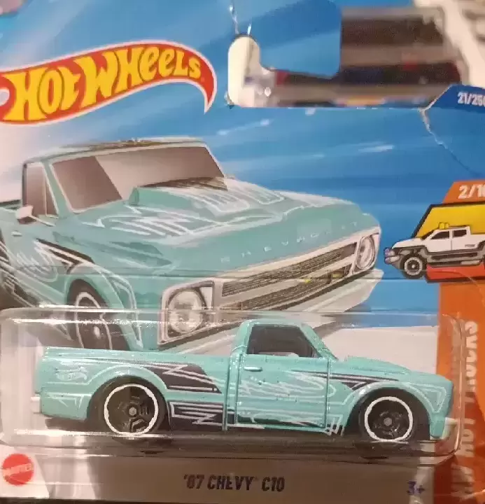 Mainline Hot Wheels - 67 Chevy C10